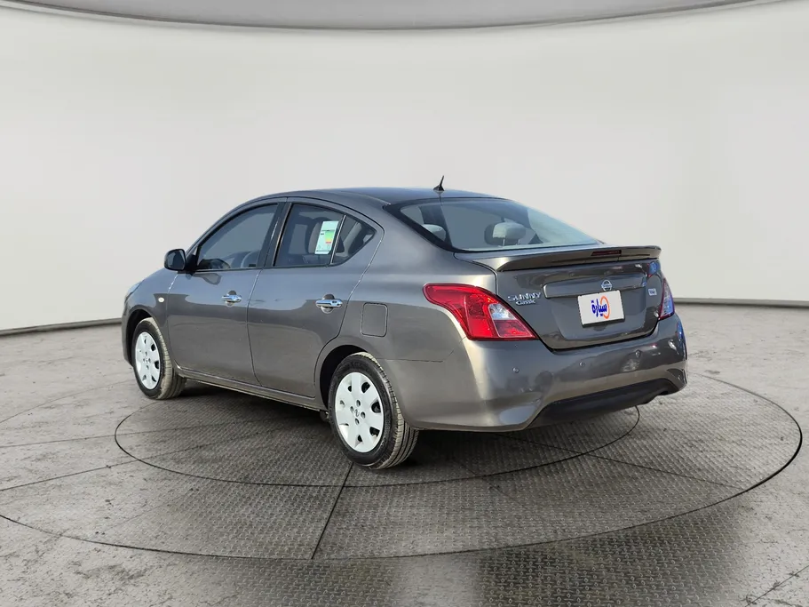 2022 Nissan Sunny Classic 