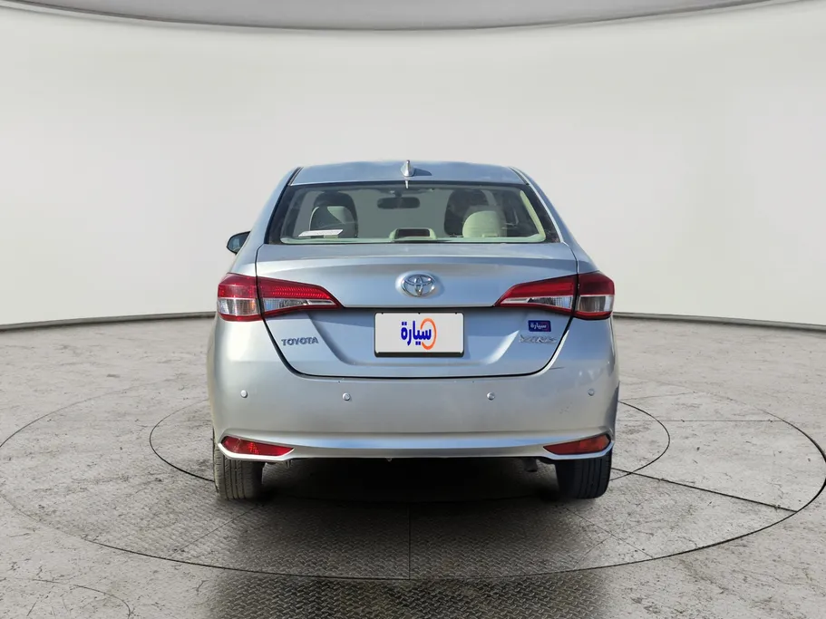 2021 Toyota Yaris  Y 