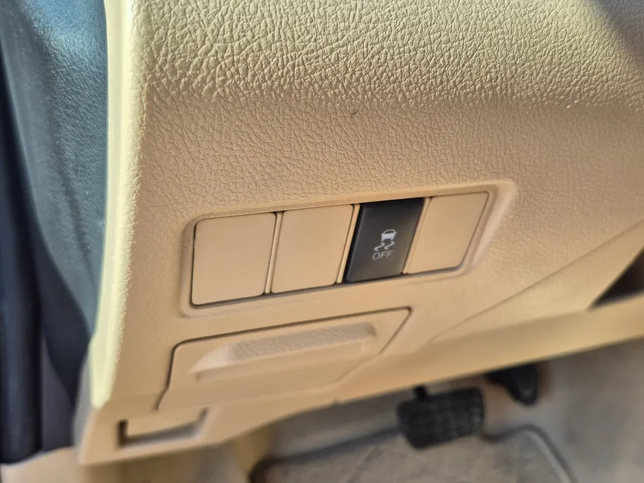 2021 Toyota Yaris  Y 