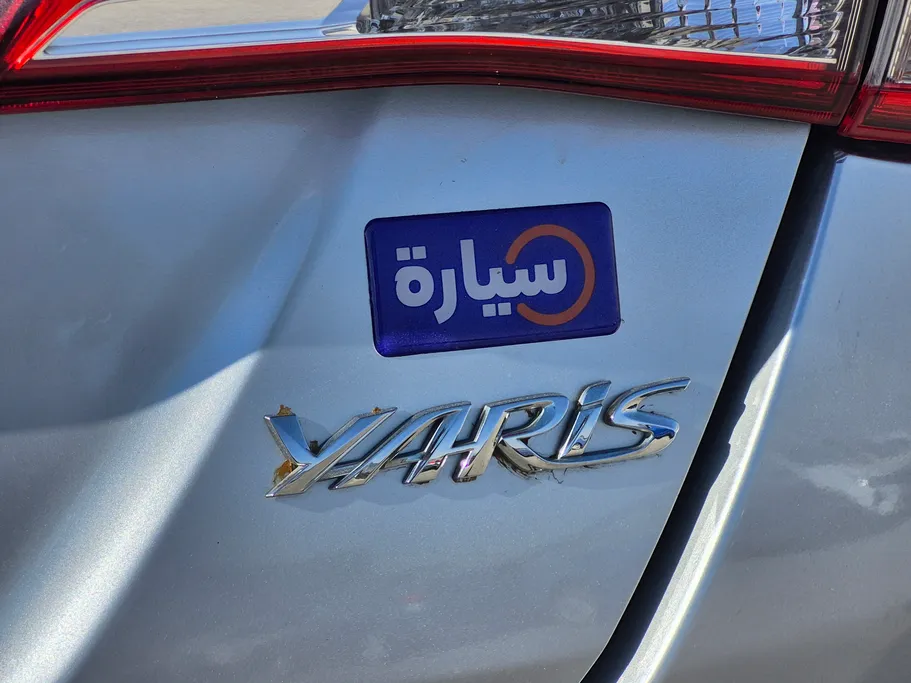 2021 Toyota Yaris  Y 