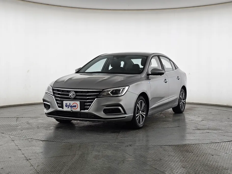 ام جي 5 LUX 2023 