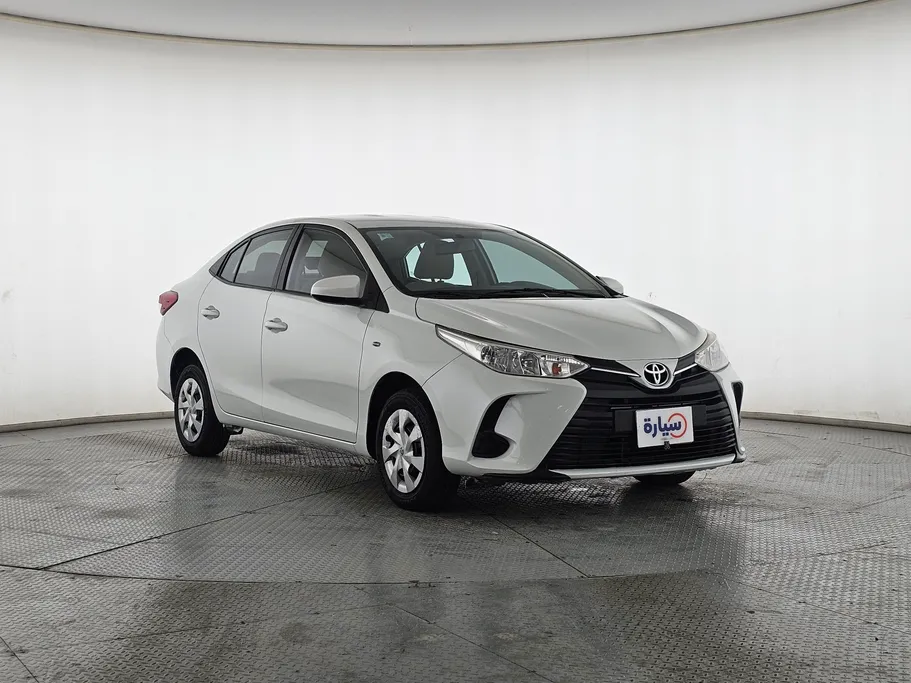 2021 Toyota Yaris  Y 