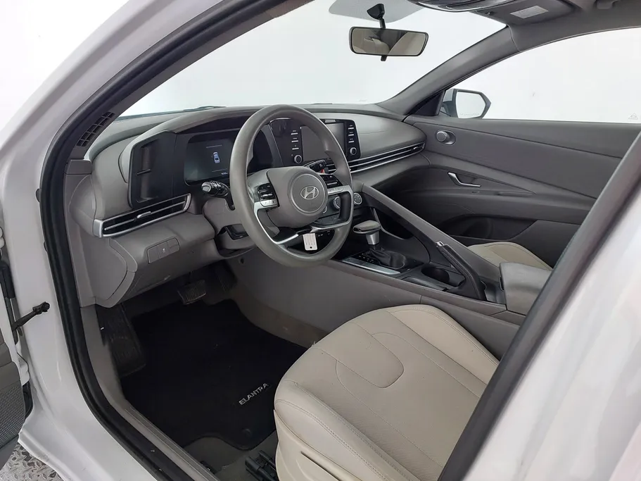 2024 Hyundai Elantra Fleet 