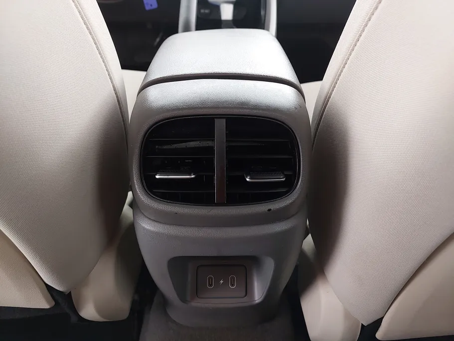 2024 Hyundai Elantra Fleet 