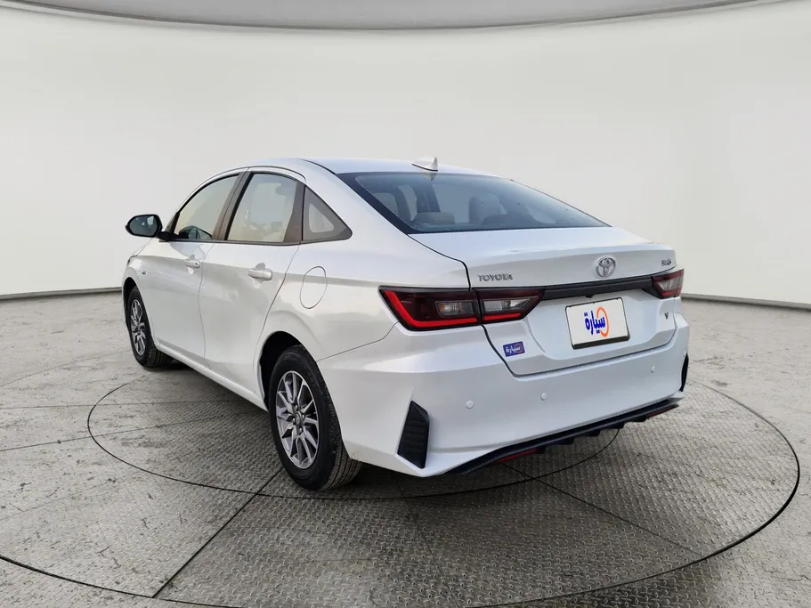 2023 Toyota Yaris  Y 