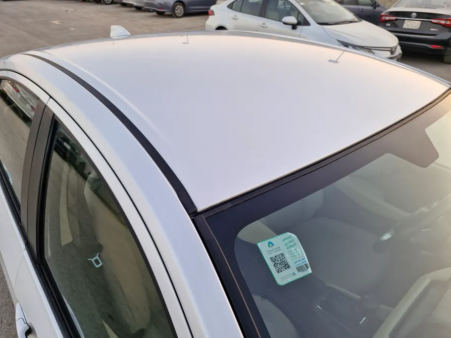 2023 Toyota Yaris  Y 