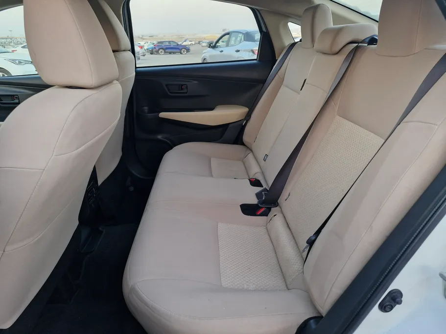 2023 Toyota Yaris  Y 