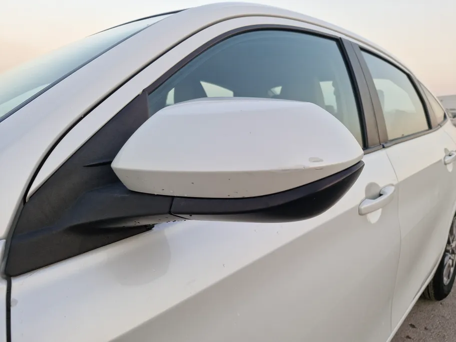 2023 Toyota Yaris  Y 