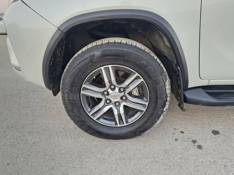 2021 Toyota Fortuner GX 