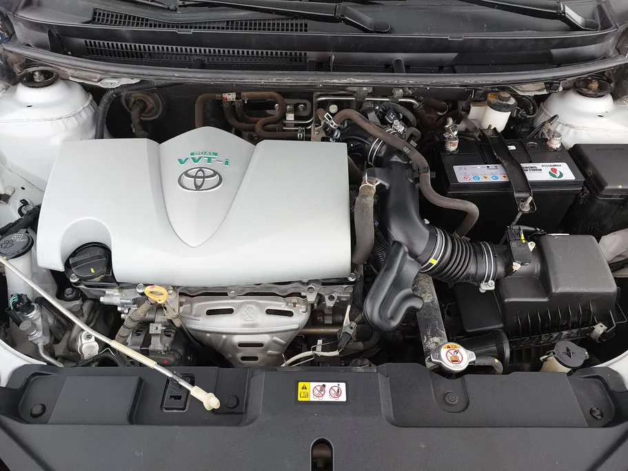 2021 Toyota Yaris  STD 