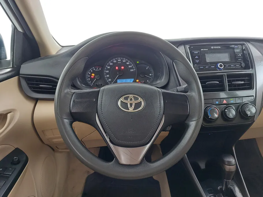 2021 Toyota Yaris  STD 