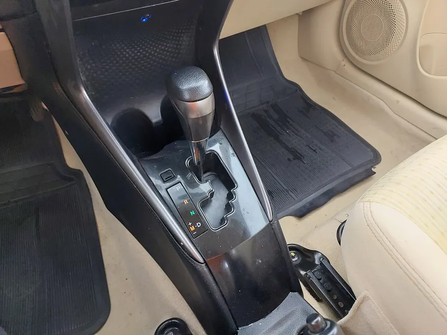 2021 Toyota Yaris  STD 