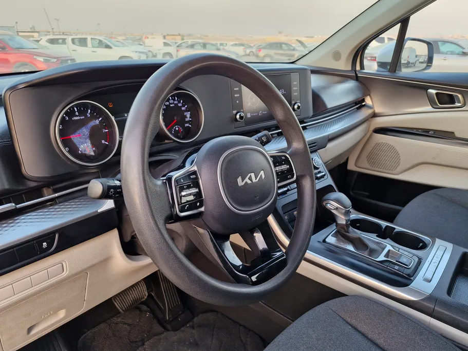 كيا كرنفال LX 2023 