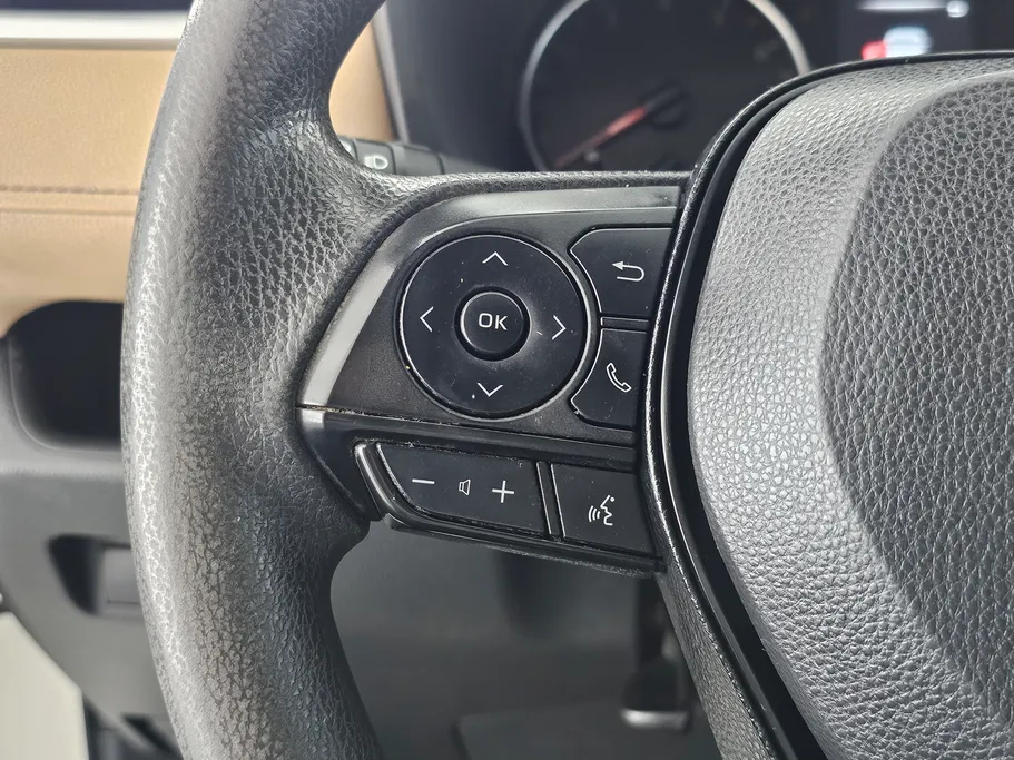 تويوتا راف فور LE 2022 