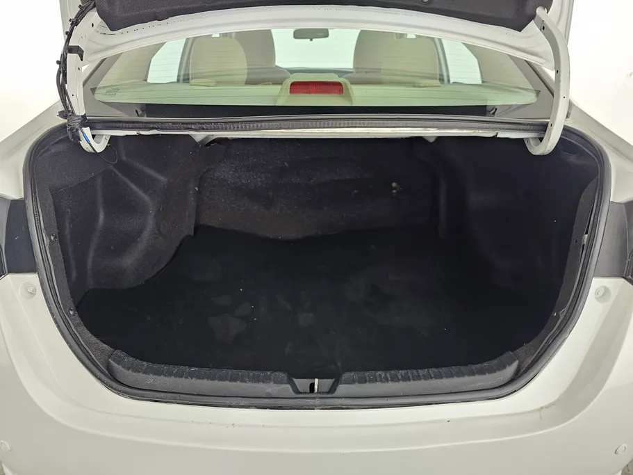 2021 Toyota Yaris  Y 