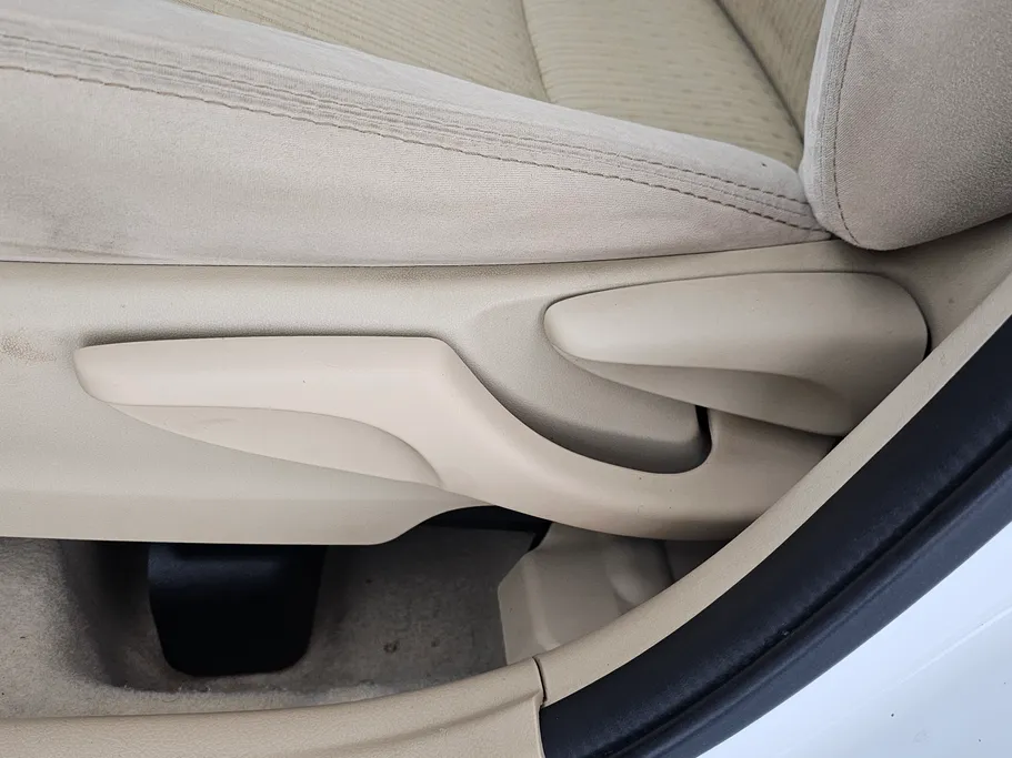 2021 Toyota Yaris  Y 