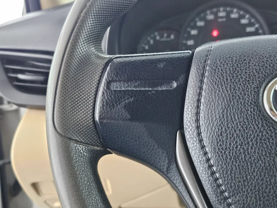 2021 Toyota Yaris  Y 