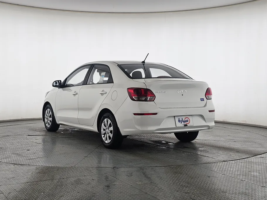 2022 Kia Pegas LX 