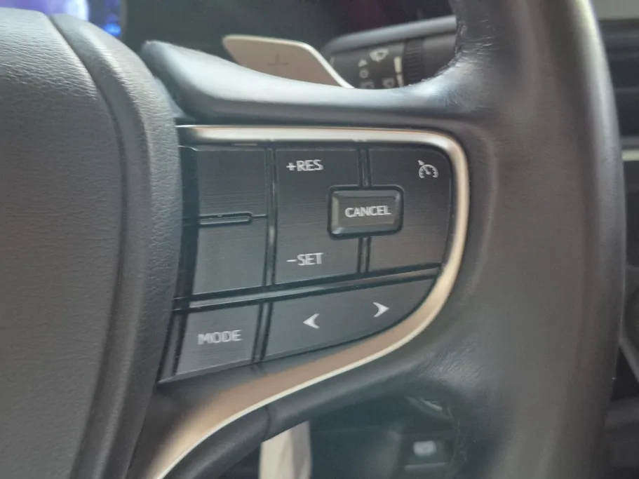 2024 Lexus ES 250 BB 