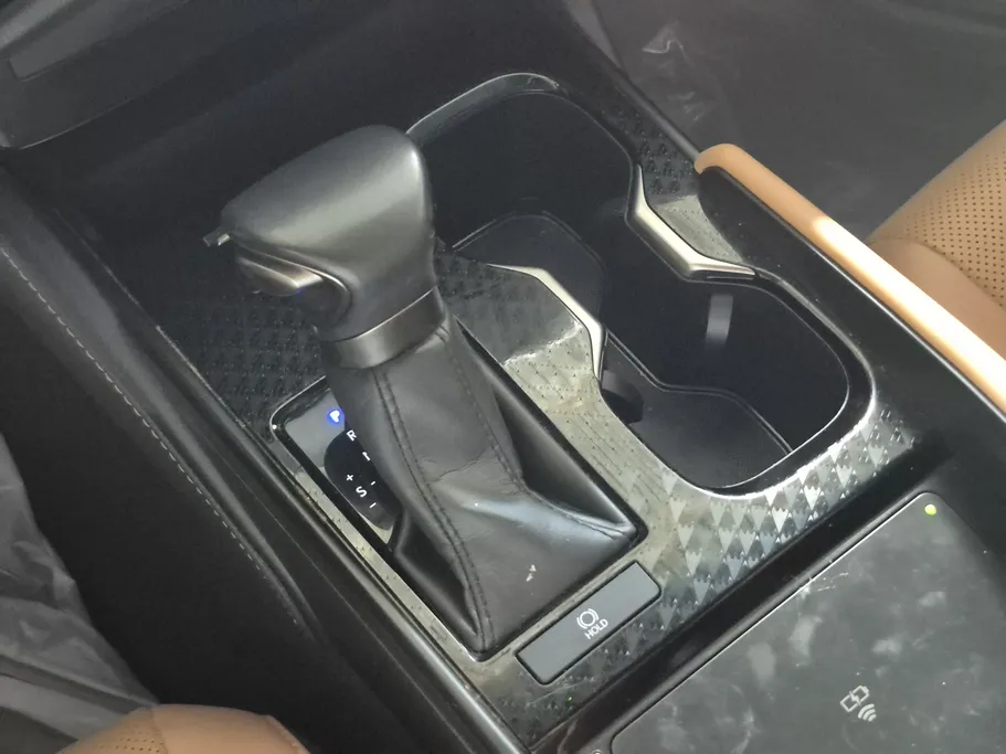 2024 Lexus ES 250 BB 