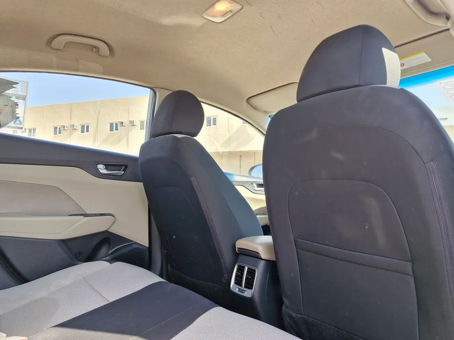 هيونداي اكسنت سمارت 2023 