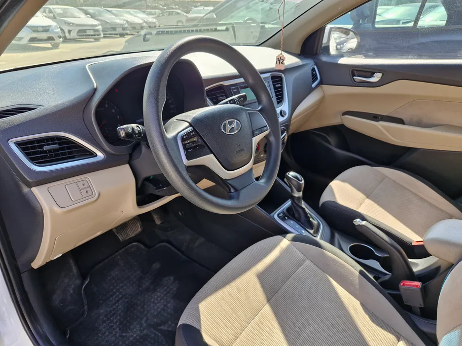 هيونداي اكسنت سمارت 2023 