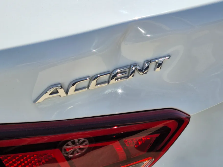 هيونداي اكسنت سمارت 2023 