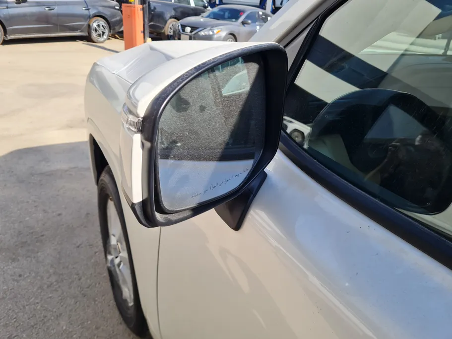 تويوتا لاندكروزر GXR2 2026 