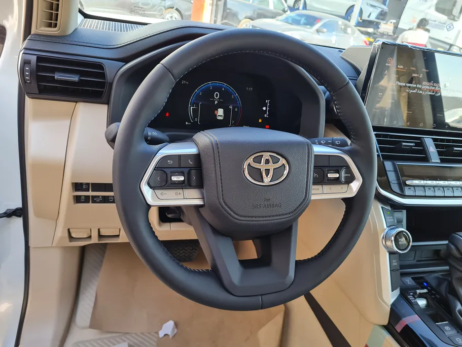 تويوتا لاندكروزر GXR2 2026 