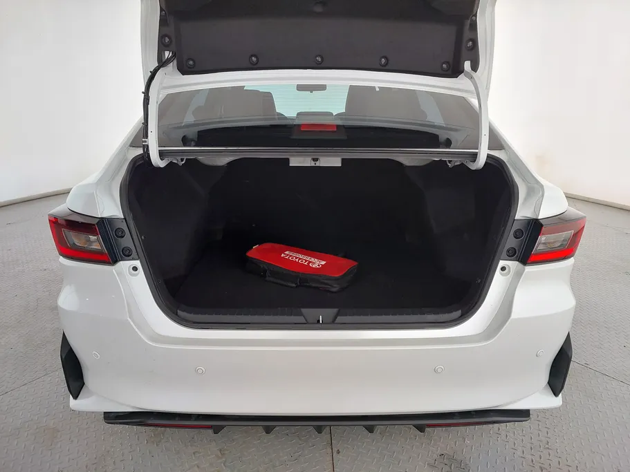 2024 Toyota Yaris  Y 