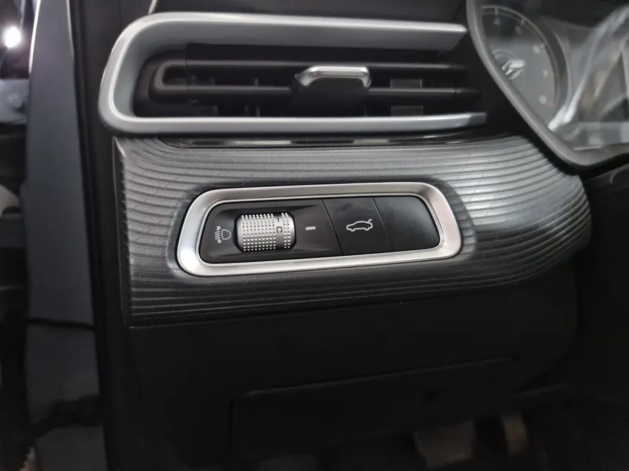 جيلي امجراند GS 2025 