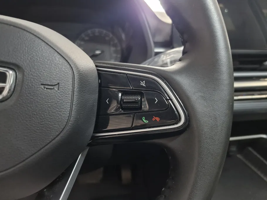 جيلي امجراند GS 2025 