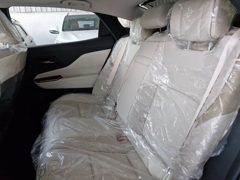 2025 Toyota Crown Premium 