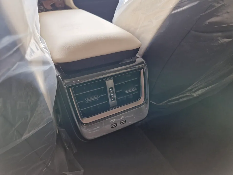 2025 Toyota Crown Premium 