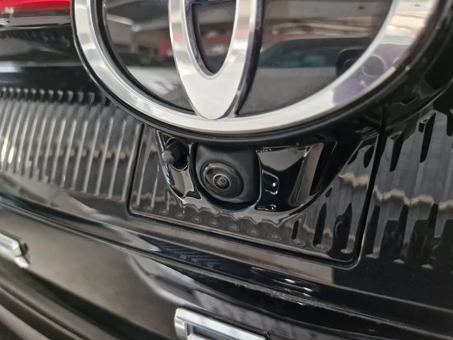 2025 Toyota Crown Premium 