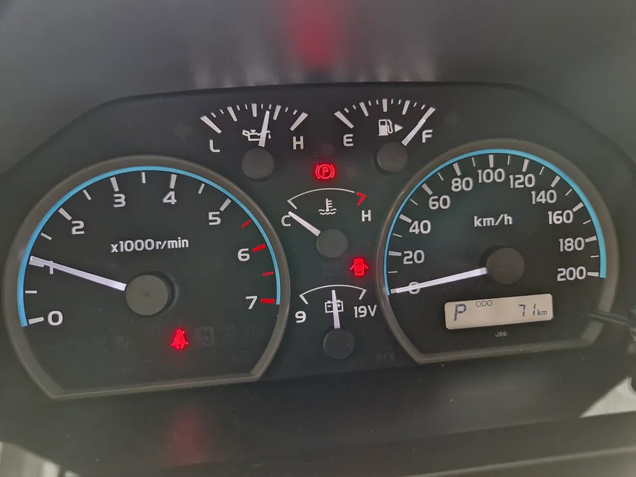 2025 Toyota LAND CRUISER 70 LX 