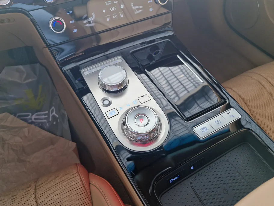 2025 Genesis G80 PRESTIGE 