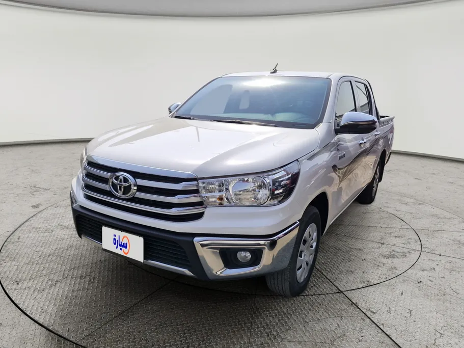 2025 Toyota Hilux GLX 