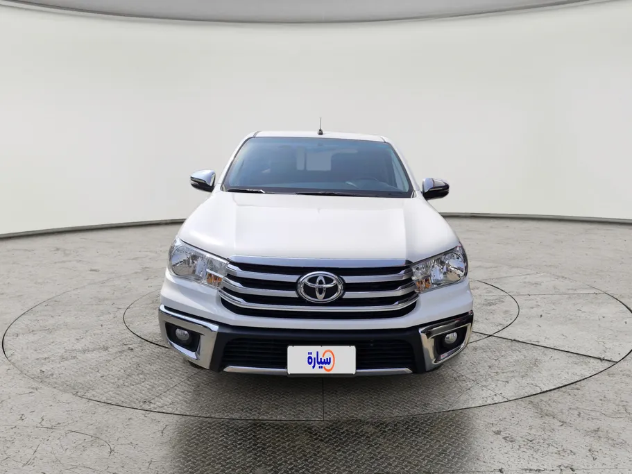 2025 Toyota Hilux GLX 