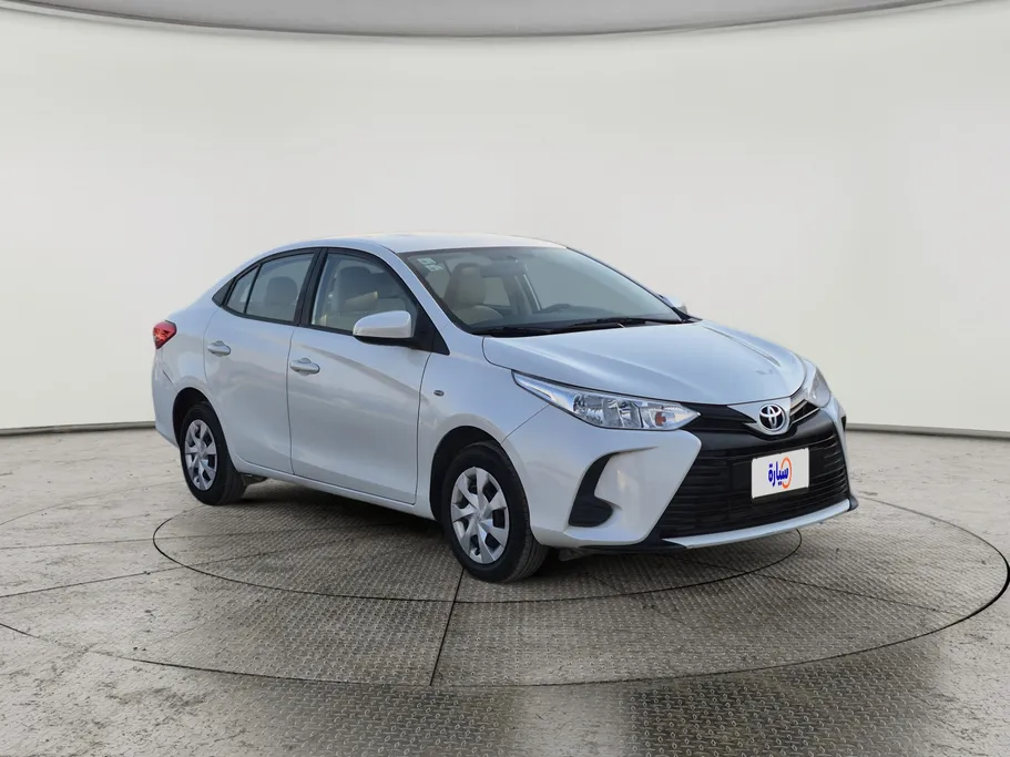 تويوتا يارس Y 2022 