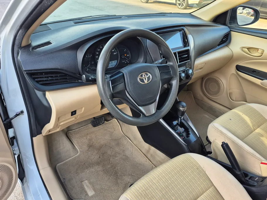 تويوتا يارس Y 2022 