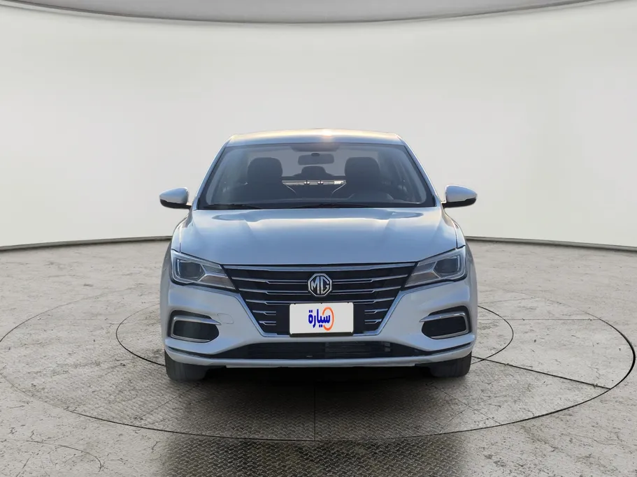 ام جي 5 STD 2023 