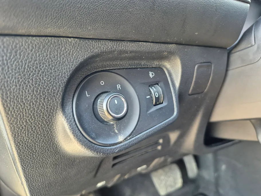 ام جي 5 STD 2023 