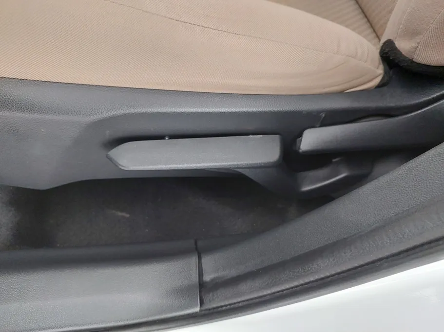 تويوتا يارس Y 2023 