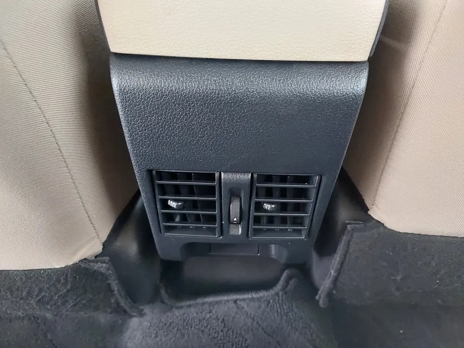 تويوتا يارس Y 2023 