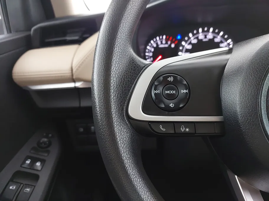 تويوتا يارس Y 2023 