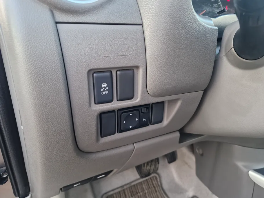 2023 Nissan Sunny SV Comfort 