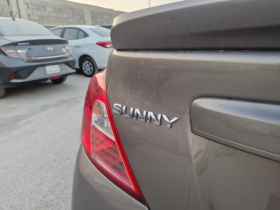 2023 Nissan Sunny SV Comfort 