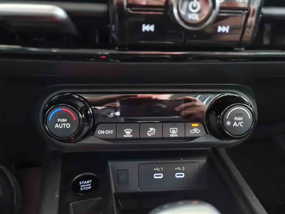 2025 Nissan Kicks SV+ 