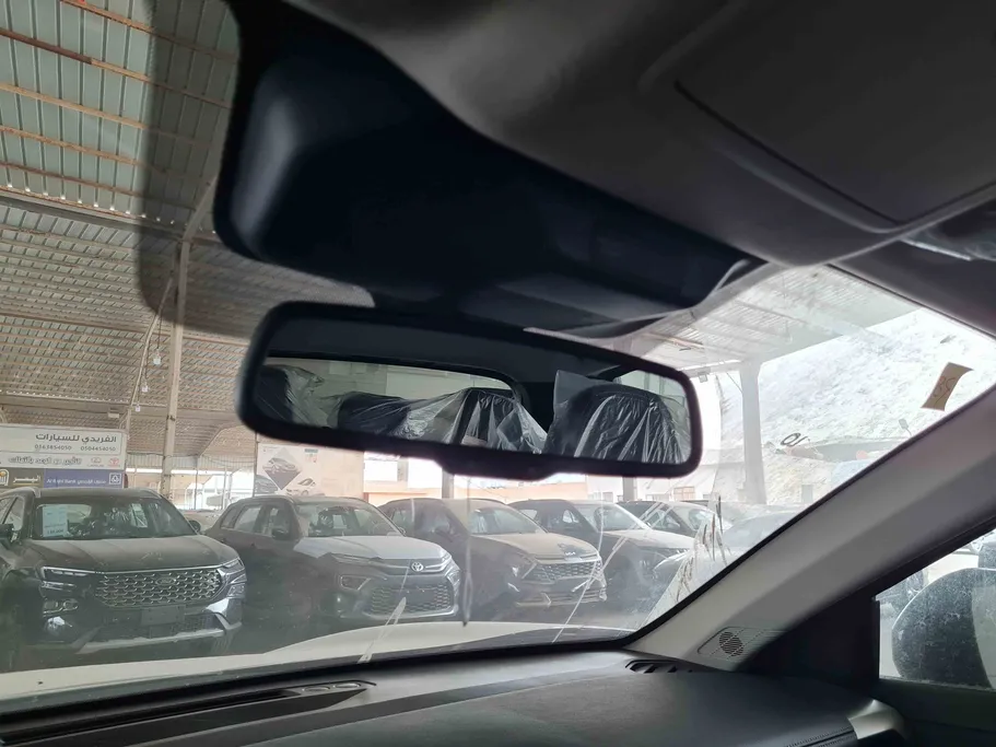 2025 Nissan Kicks SV+ 